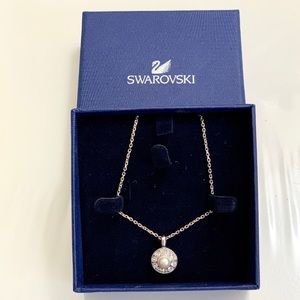 Swarovski pearl diamond necklace